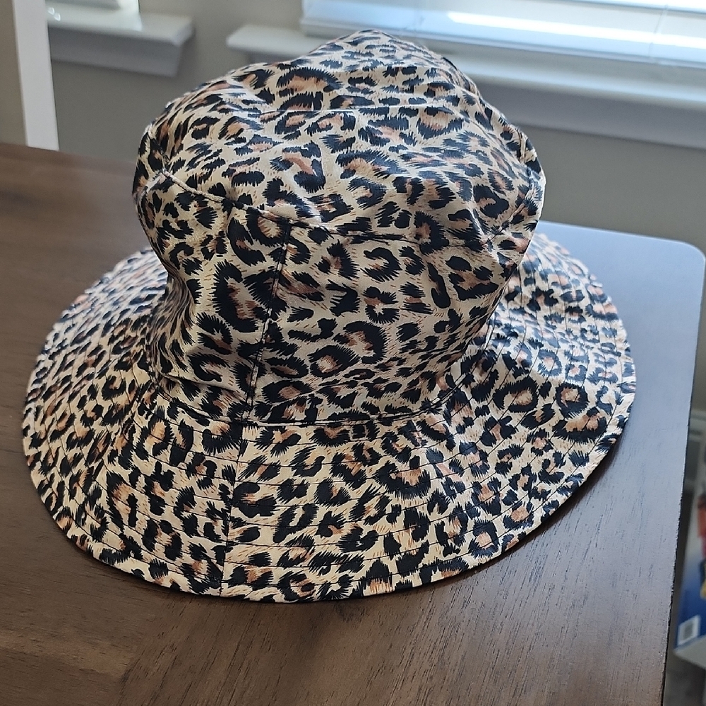 Leopard  Bucket Hat - Reversible